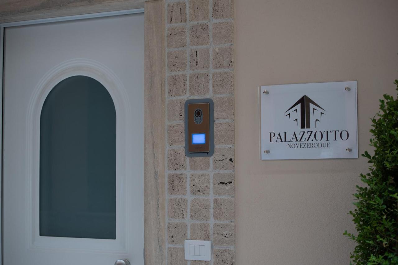 Bed and Breakfast Palazzotto 902 Crotone Esterno foto
